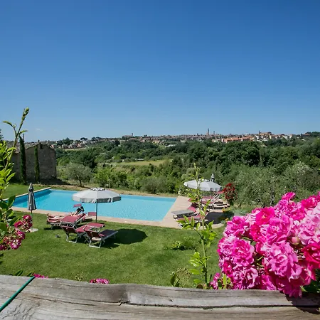 Podere La Strega Country house
