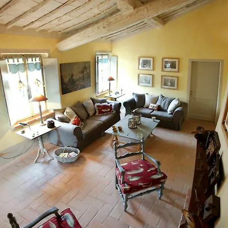 Podere La Strega Country house *