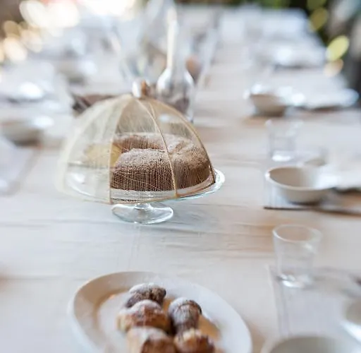 Podere La Strega Country house *