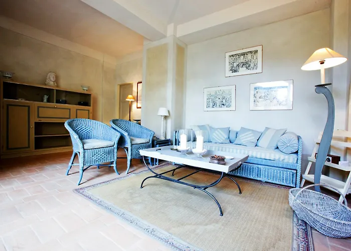 Podere La Strega Country house *